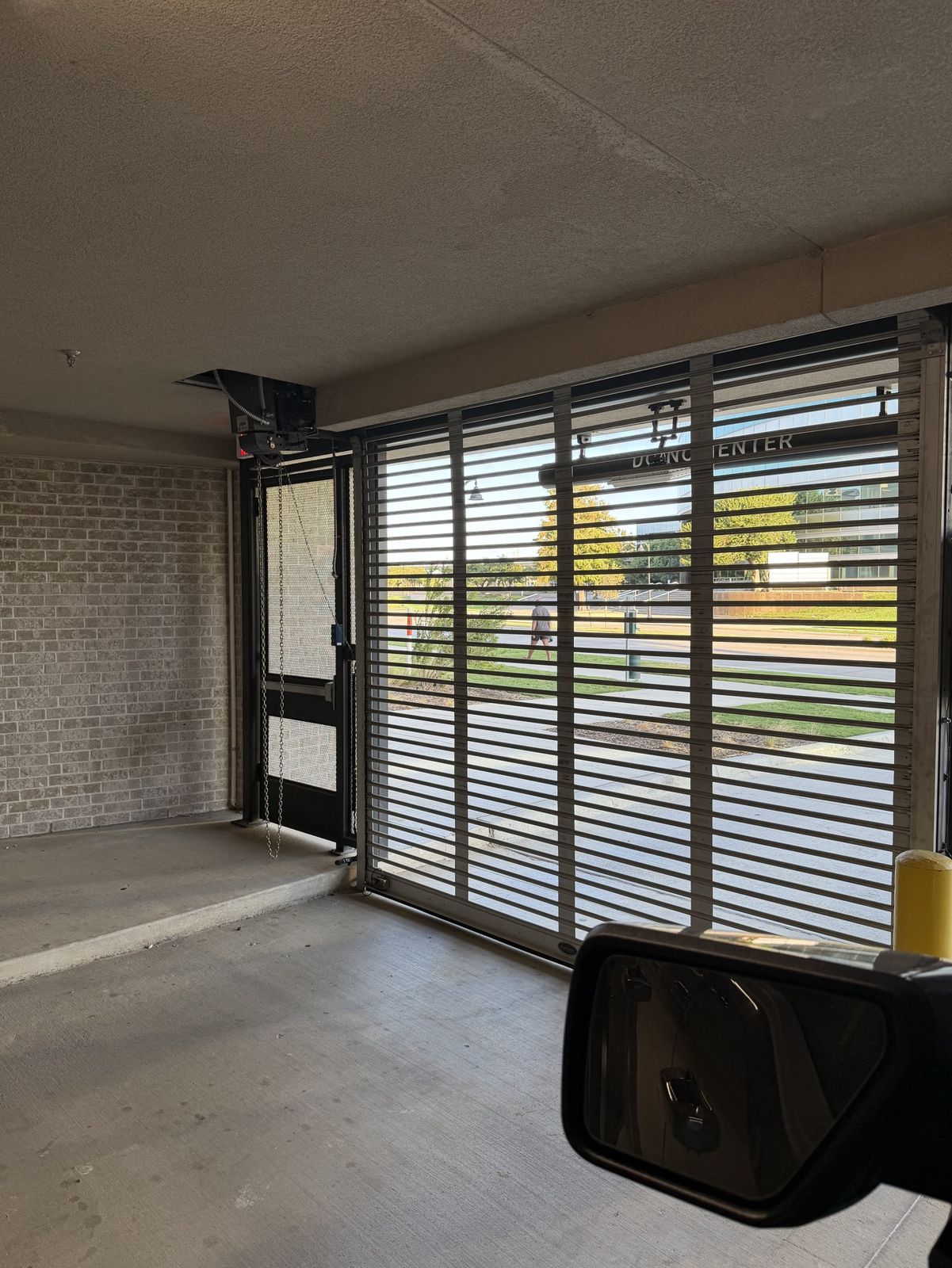 Commercial Doors - Fast Mobile Garage Doors